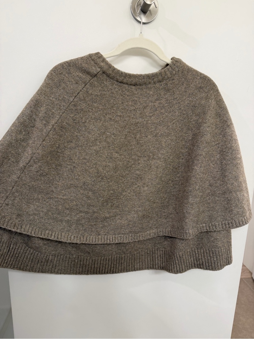 Zara Taupe Button-Back Cape Sweater - Picture 3 of 4